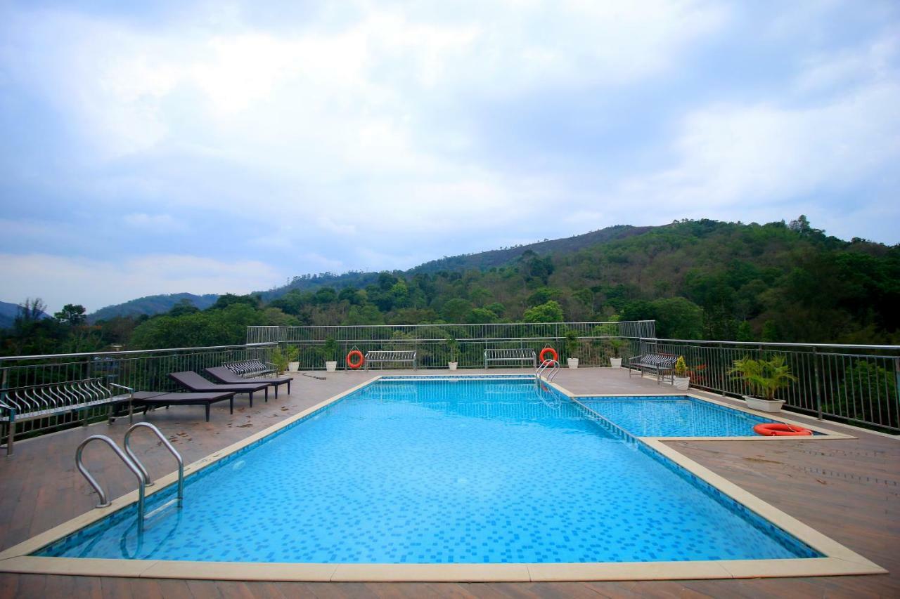 Hotel Sterling Thekkady Exterior foto