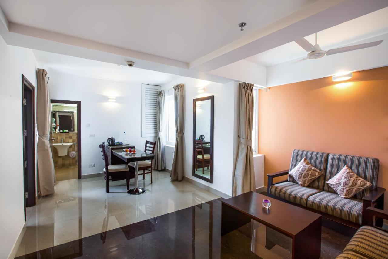 Hotel Sterling Thekkady Exterior foto